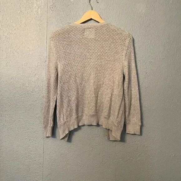 American Eagle Jeweled Clasp Knitted Cardigan Gray Size Medium - Picture 4 of 4